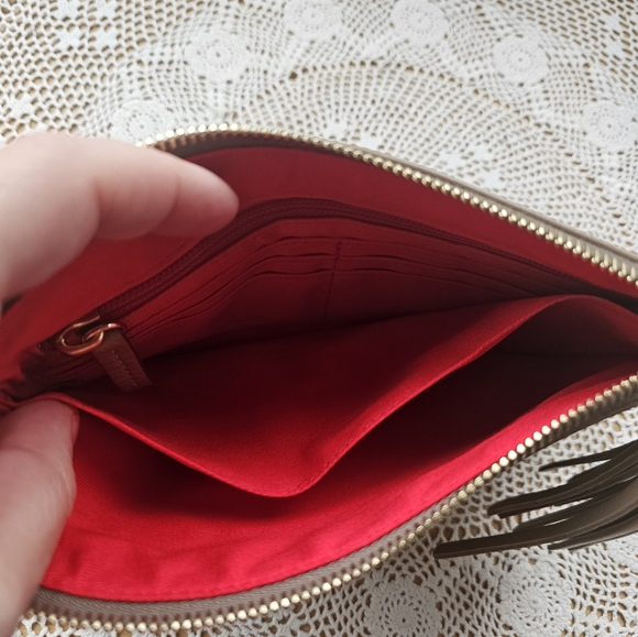 Dooney & Bourke Oyster Leather Wristlet/Clutch With Out Wrist Strap - Picture 6 of 10